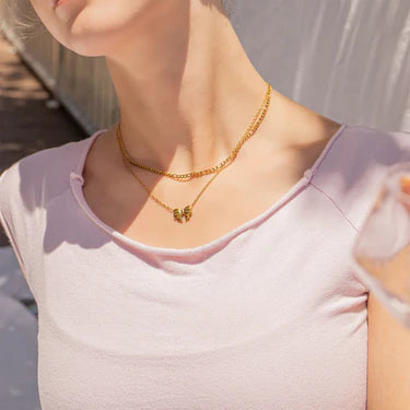 Bow Pendant Necklace – 18K Gold, Minimalist, Waterproof