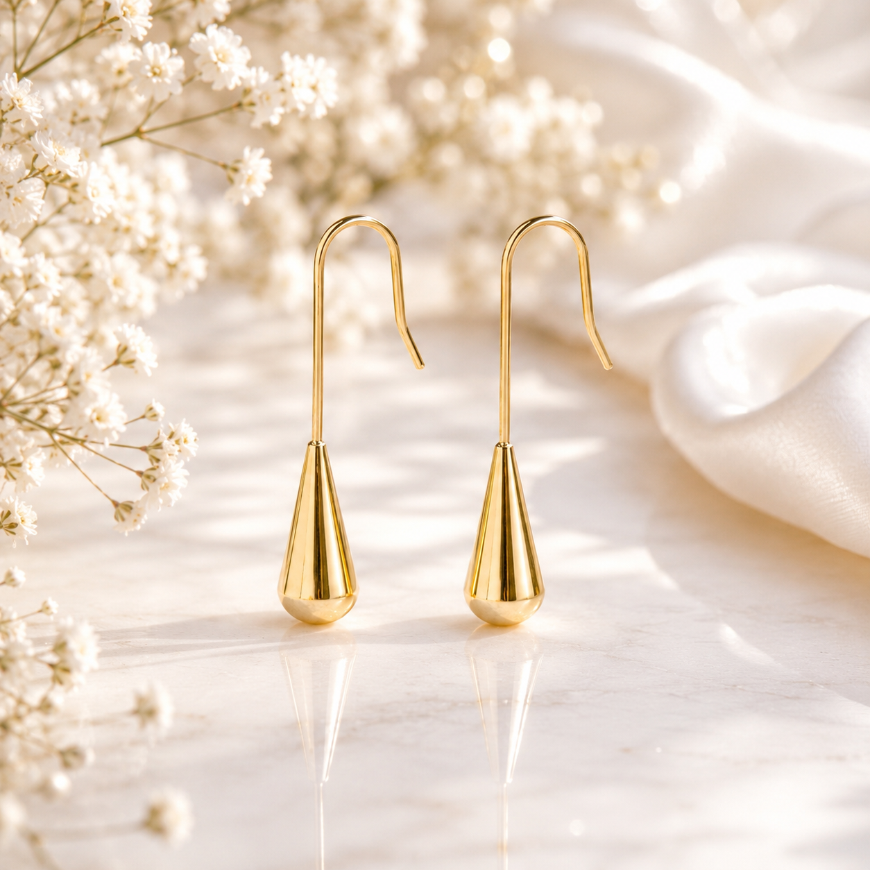Drop Earrings – 18K Gold, Minimalist, Waterproof