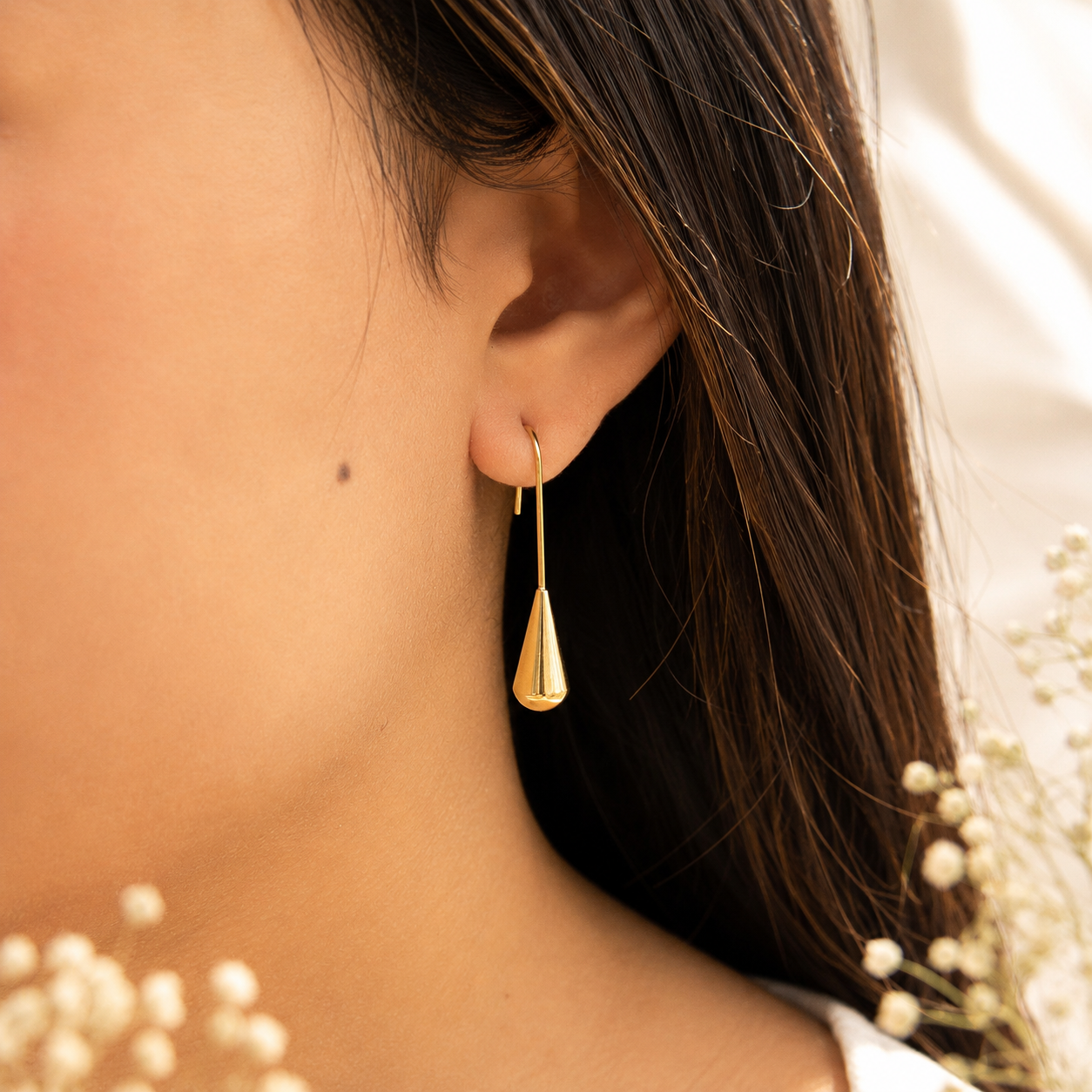 Drop Earrings – 18K Gold, Minimalist, Waterproof