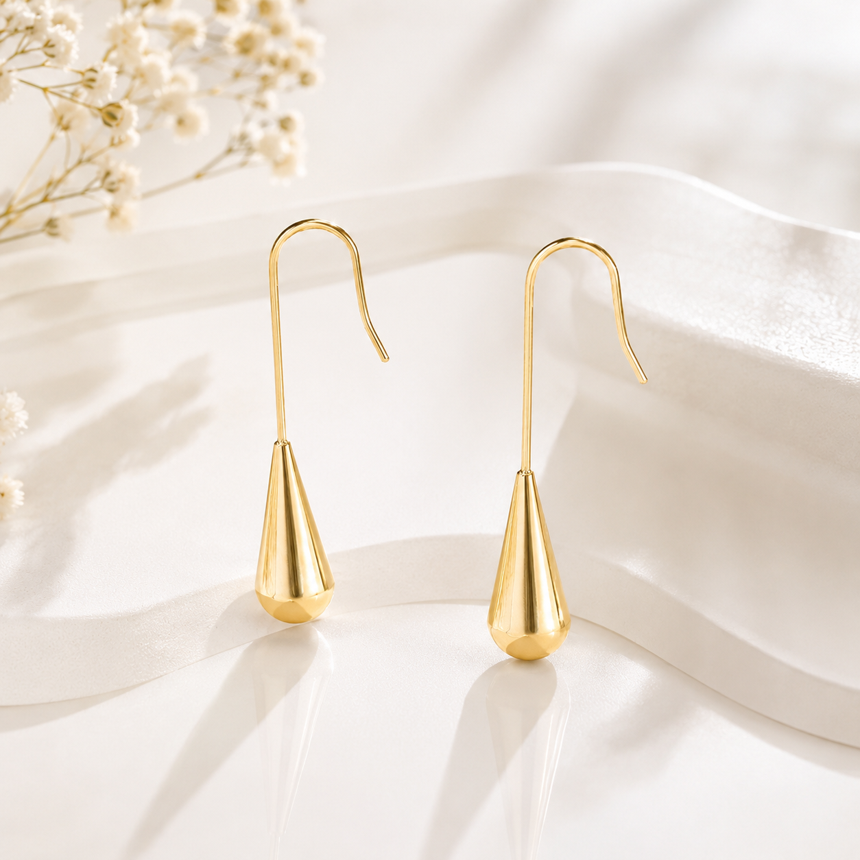 Drop Earrings – 18K Gold, Minimalist, Waterproof