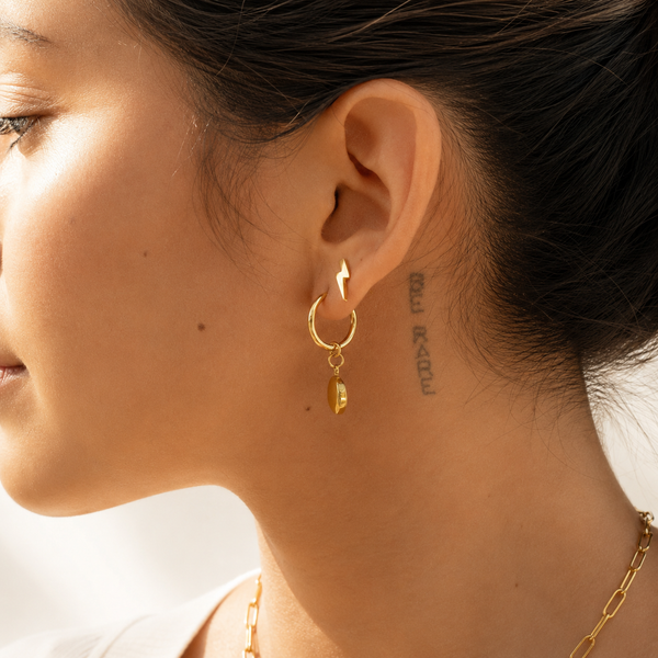 Lightning Bolt Stud Earrings – 18K Gold, Minimalist, Waterproof