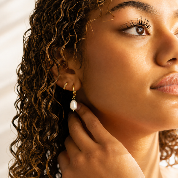 Freshwater Pearl Huggie Hoop Earrings – 18K Gold, Waterproof