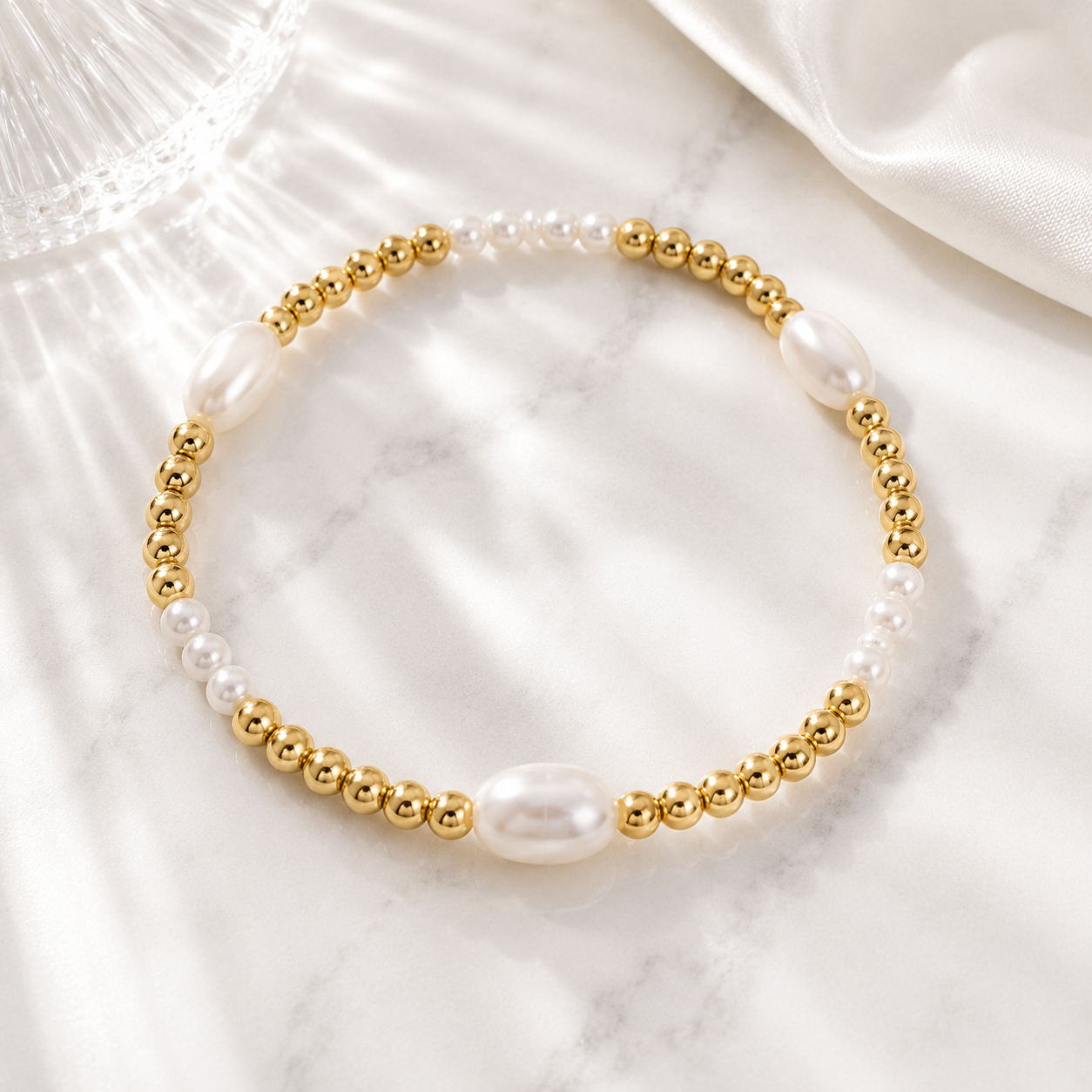 Oval Kiska Pearl Stretch Bracelet – 18K Gold, Stackable, Waterproof