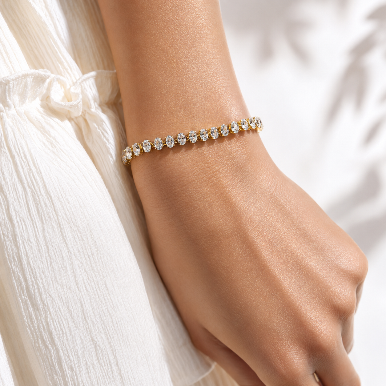 Oval Tennis Bracelet – 18K Gold, CZ Diamond, Dainty