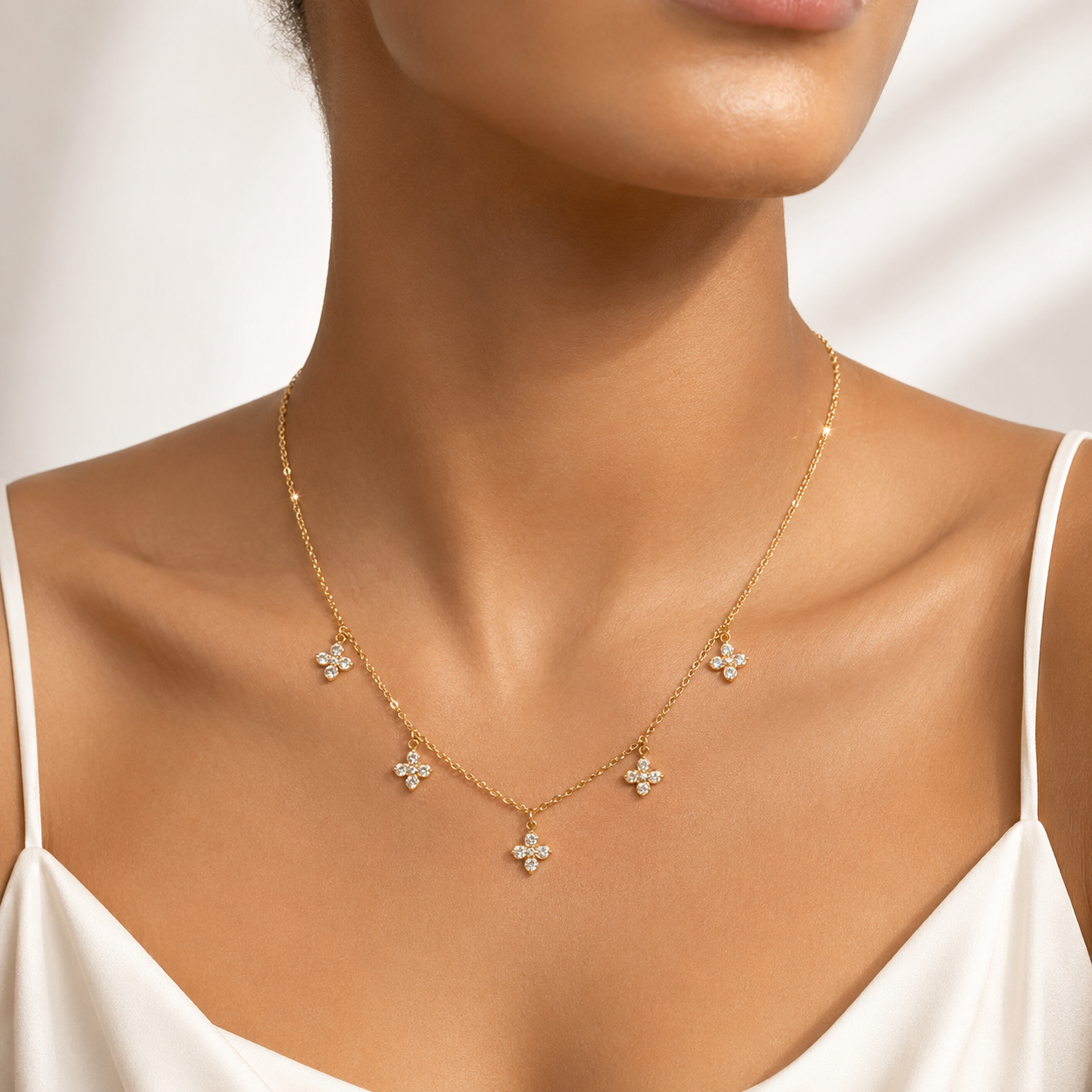 Floral CZ Pendant Necklace – 18K Gold, Sparkling, Waterproof