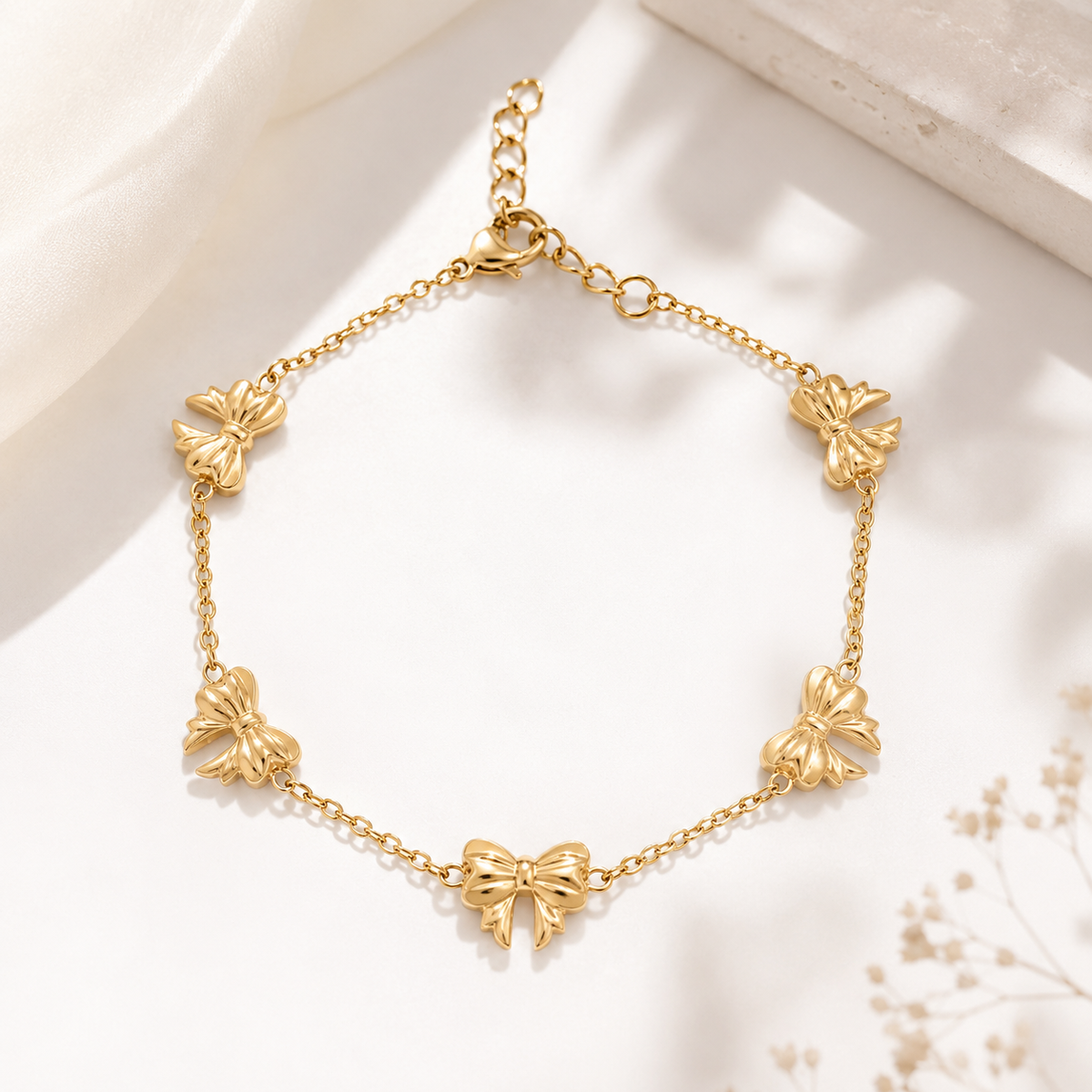 Bow Bracelet – product image 1