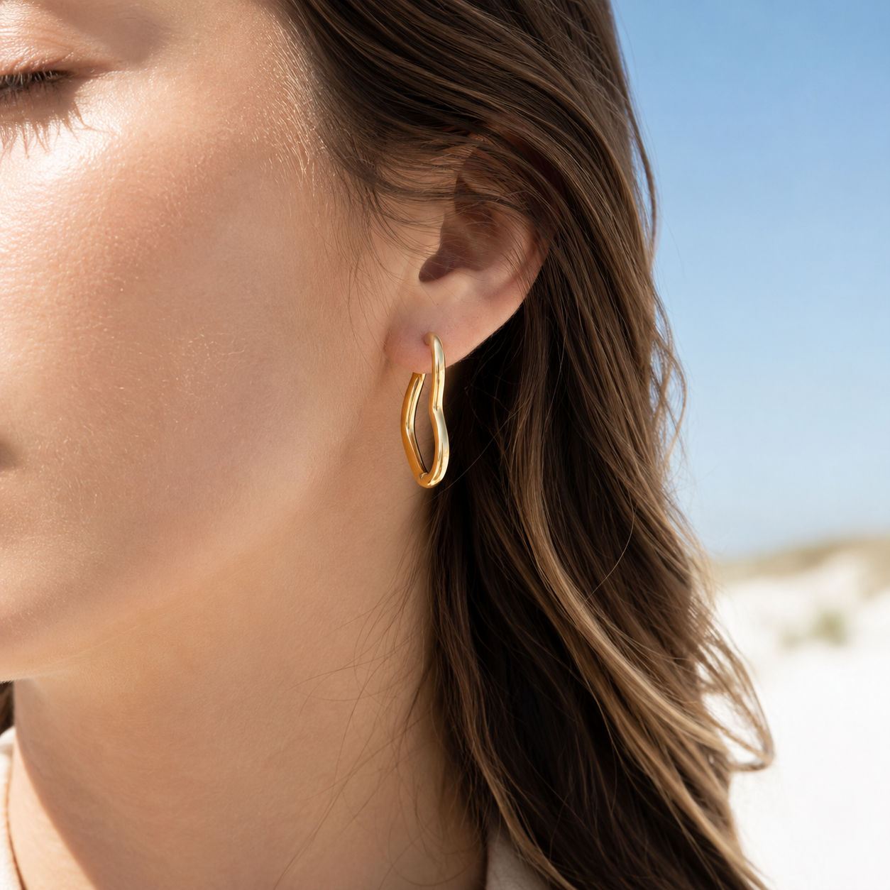 Heart Huggie Hoop Earrings – 18K Gold, Minimalist, Waterproof