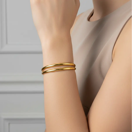 Elegant Bangle Gold Bracelet