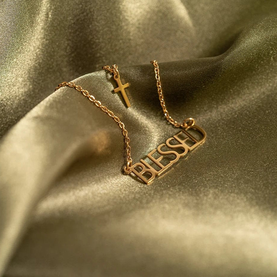 Cross Pendant Necklace – 18K Gold, Layered, Waterproof