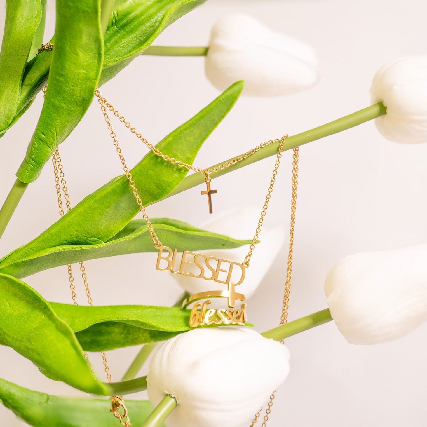 Cross Pendant Necklace – 18K Gold, Layered, Waterproof
