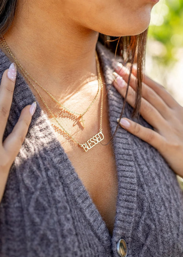 Cross Pendant Necklace – 18K Gold, Layered, Waterproof