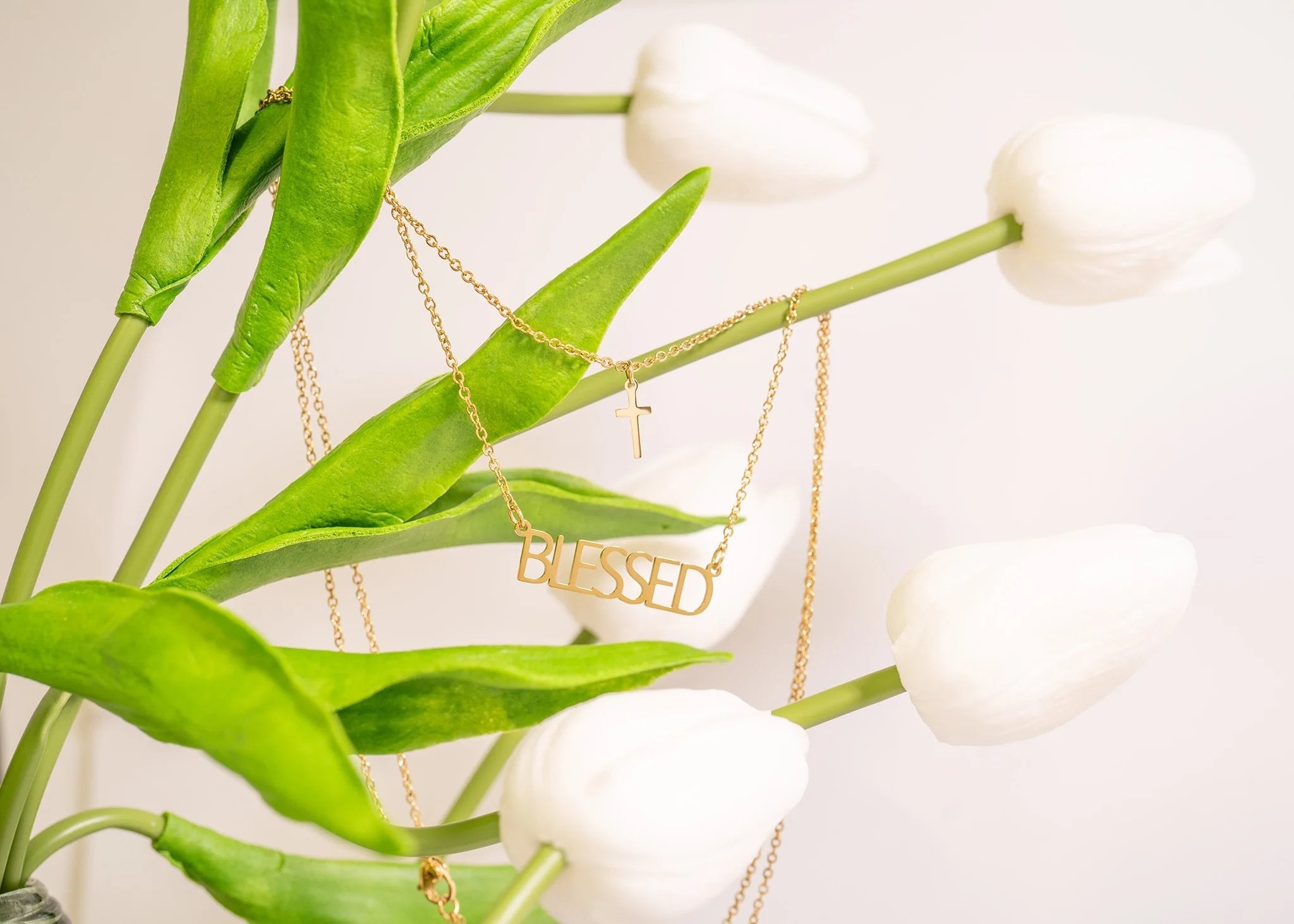 Cross Pendant Necklace – 18K Gold, Layered, Waterproof