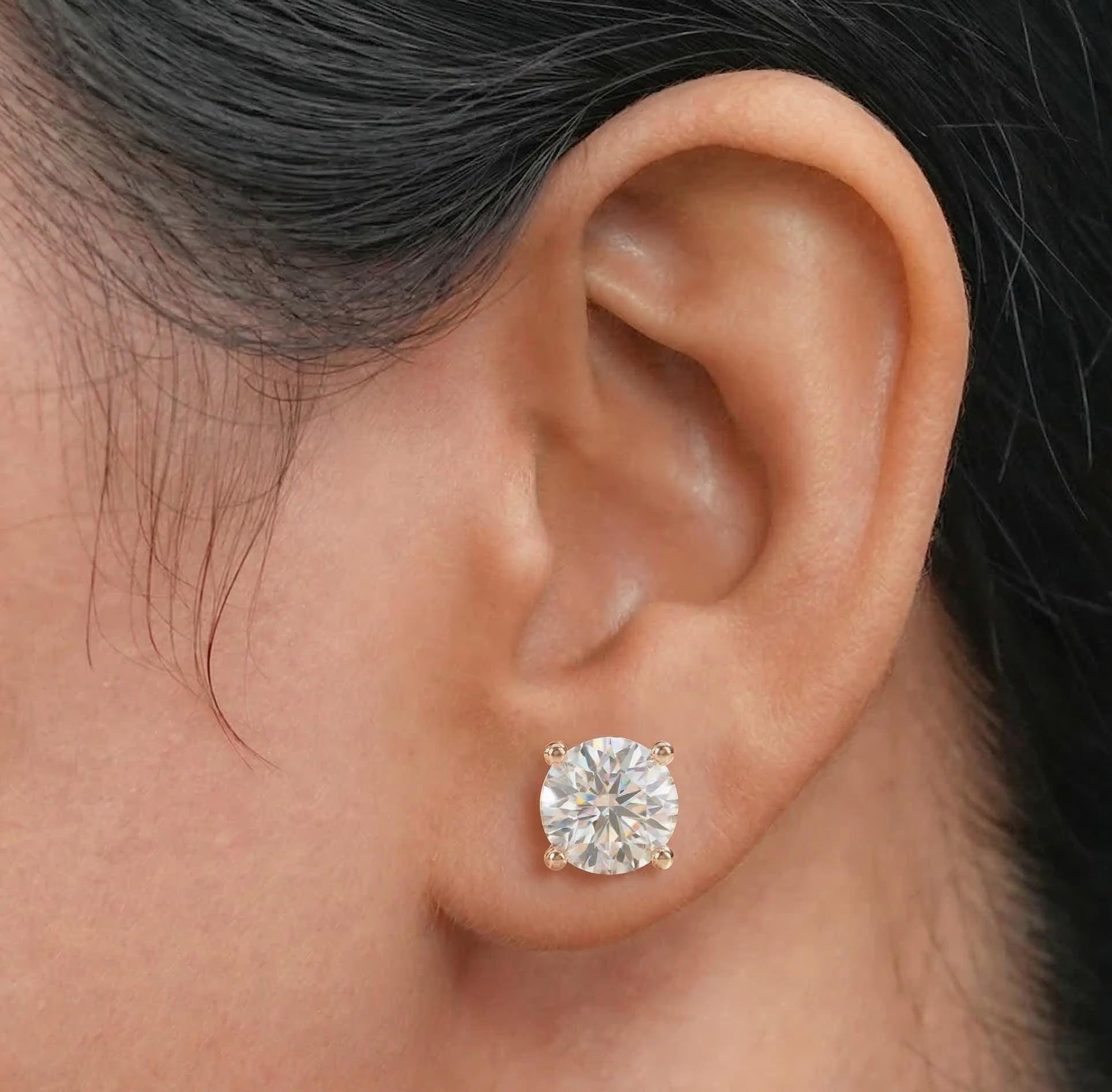 Round Lab Diamond Stud Earrings 4-Prong – Solid Gold, IGI Certified