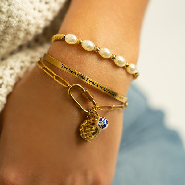 Oval Kiska Pearl Stretch Bracelet – 18K Gold, Tarnish-Free