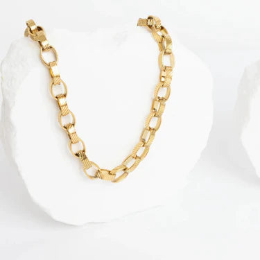 18K Gold PVD Stainless Steel Thick Oval Chain Necklace / CHN0170