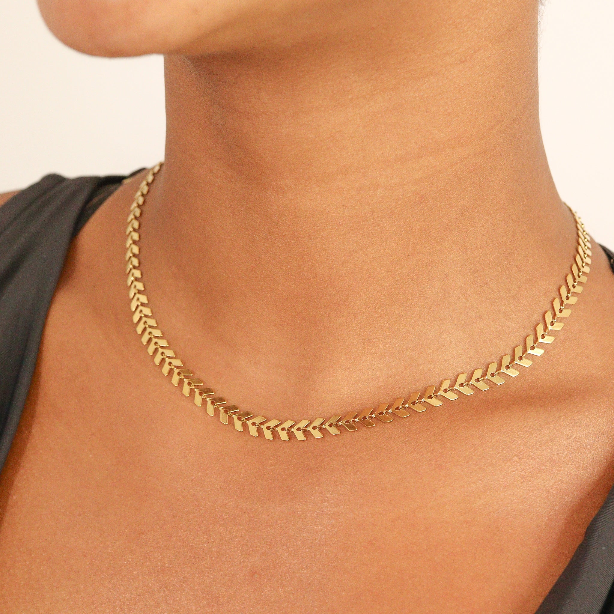 Chevron Chain Layering Necklace – 18K Gold, Waterproof