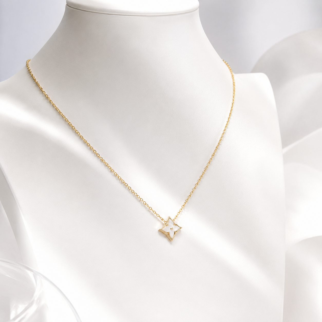 Star Necklace – 18K Gold Mother of Pearl Pendant, Waterproof