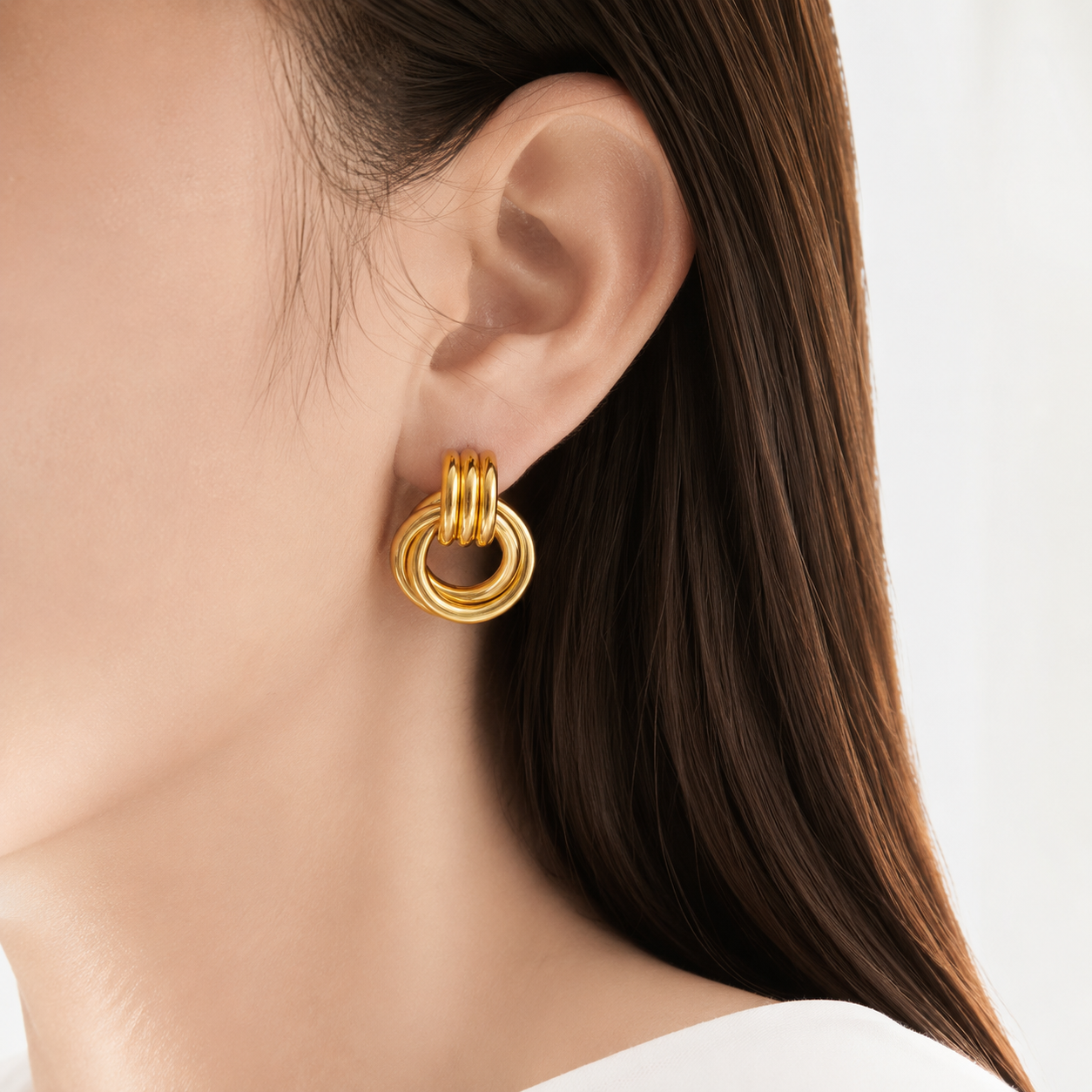 Double Circle Stud Earrings – 18K Gold, Geometric, Waterproof