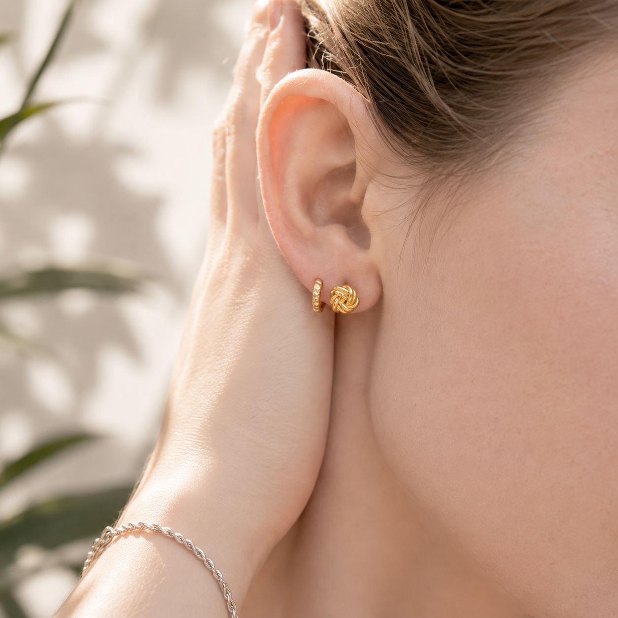 Knot Stud Earrings – 18K Gold, Minimalist, Waterproof