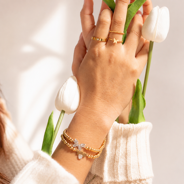Heart Charm Beaded Bracelet – 18K Gold, Minimalist Dainty