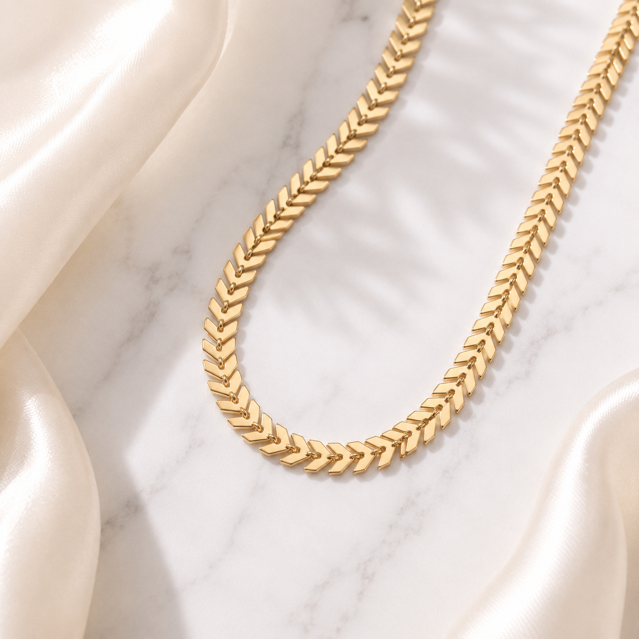 Chevron Chain Layering Necklace – 18K Gold, Waterproof