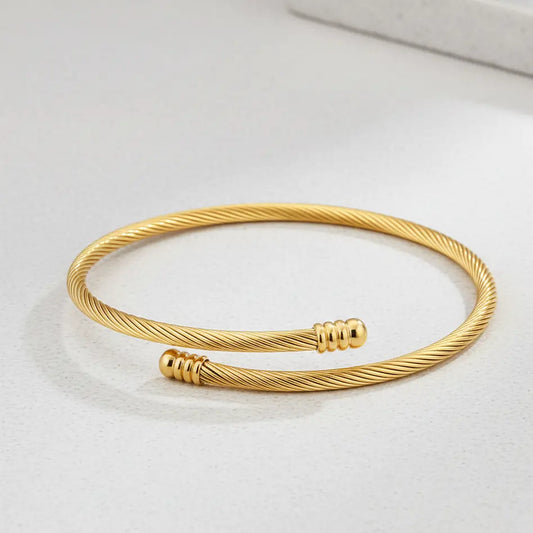 Classic Bangle Gold Bracelet