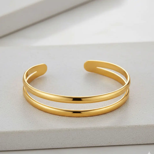 Elegant Bangle Gold Bracelet